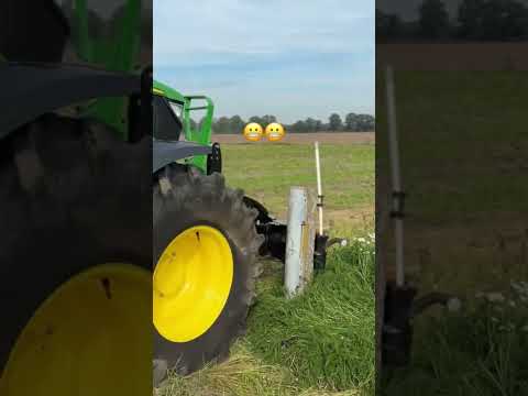 SMART TRACTOR PROTECTION! 🚜 #tractor #farming #farmmachinery #rurallife