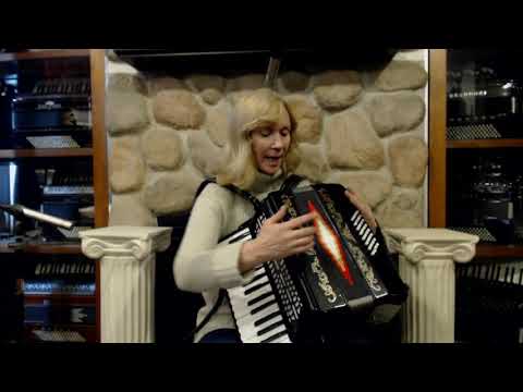 3181 - Black Barcelona Piano Accordion MM 25 32 $299