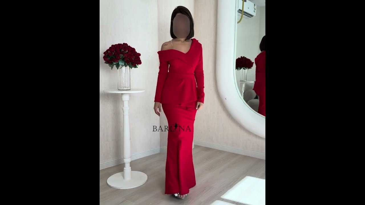 فستان احمر طويل بتصميم أنيق وخط عنق واحد - XXL
