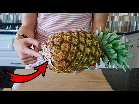 No Knife Pineapple Hack 🍍(how to pull apart a pineapple & correctly eat it) Clean & Delicious!