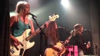 Katzenjammer - My own tune - Paris 06-05-2015 (select HD on settings)