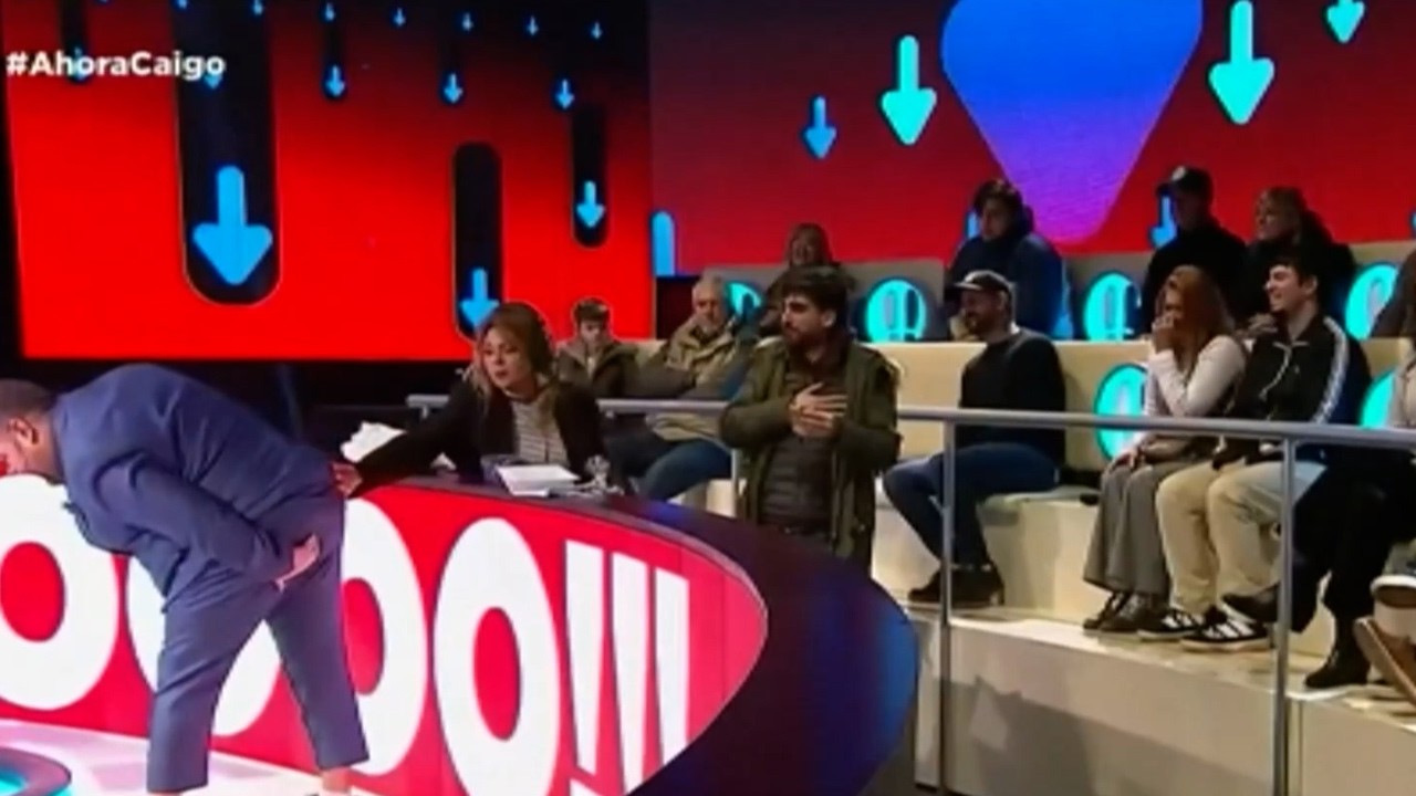 EL ACCIDENTE DE DARÍO BARASSI EN AHORA CAIGO: "¿Se me abrió el pantalón ahí abajo?"