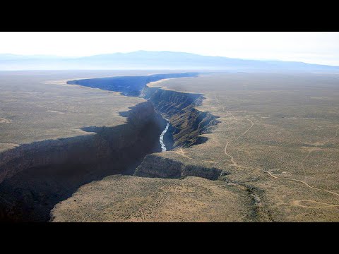 15 Largest Underwater Volcano Cracks