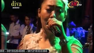 Download lagu Terhanyut Dalam Kemesraan   Voc  Linda feat Popy   SM production   Diva Music mp3