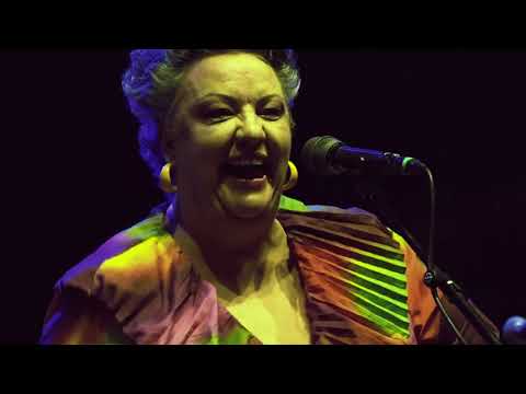 🎶 Kaz Hawkins performing 'Hallelujah Happy People' - Live in Romania