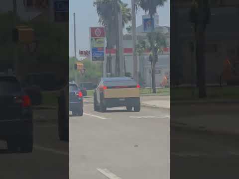 TESLA CYBER TRUCK 🚚 SOMEBODY COME LOOK AT THIS #tesla #cybertruck #kevinhart #funny #comedy