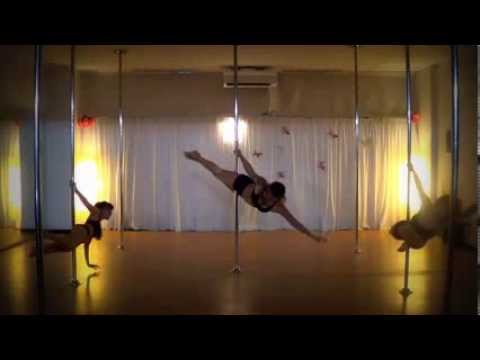 05.Thess Pole Art Show 8 - Level 5 (Jack White - Love Is Blindness)