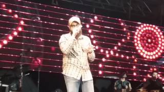 Mudando de assunto - Henrique e Juliano ao vivo em São Paulo