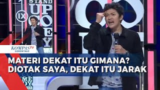 Download lagu Stand Up Nopek Novian: Jujur Saya Ngak Ngerti Materi Dekat itu Gimana?Diotak Saya Dekat itu Jarak. mp3
