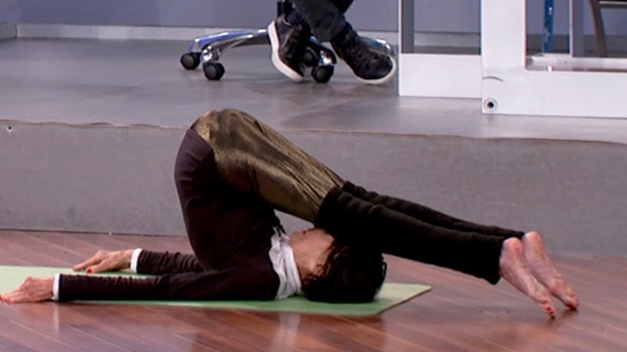 Meet 96-Year-Old That Stays Fit with Yoga and Dance