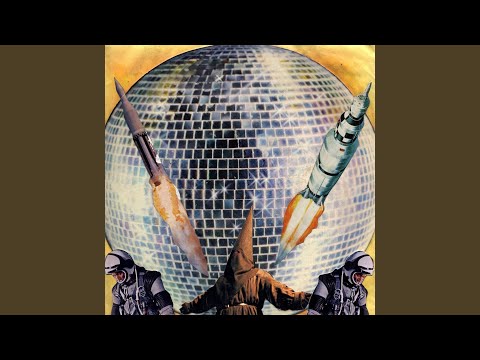 Four Rooms, Earth View