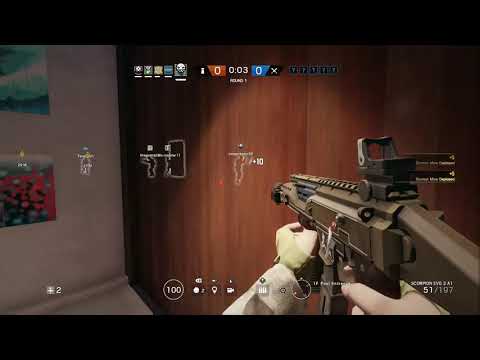 Ela spawn peeking OP!