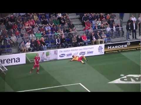 Harder 13 Cup 2013 / Karlsruhe - Kaiserslautern / Verletzung Sebastian Schiek