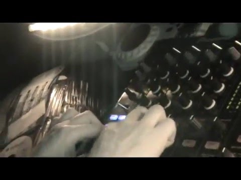 Different with Serious Man @ Xs Club - Poitiers 1/4