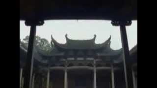 preview picture of video 'Tours-TV.com: Ancestral Temple of the Hu Family'