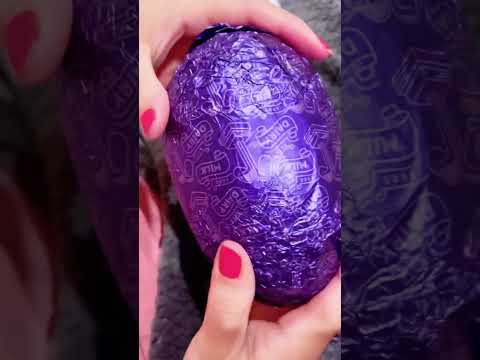 Unboxing Cadbury Twirl choc Egg & milk bars #unwrap #asmr #shorts