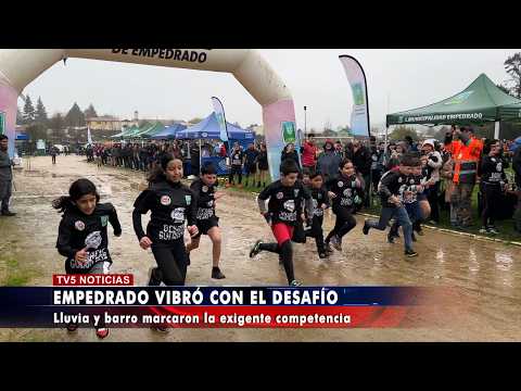 MÁS DE 400 ATLETAS DESAFIARON EL BARRO EN EMPEDRADO