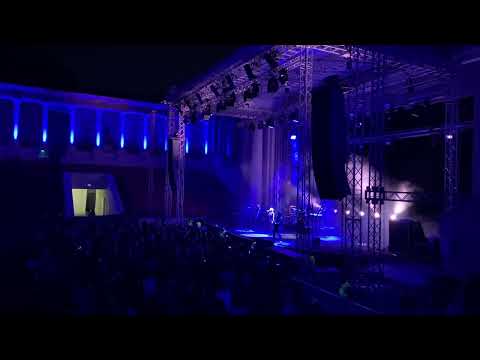 Jackie Cane - Hooverphonic (Live in Bucharest at the Roman Arenas) 24.05.2022