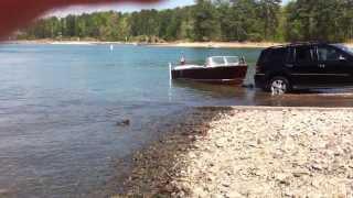 preview picture of video '1957 Woody 1st Day on the Lake After Restoration'