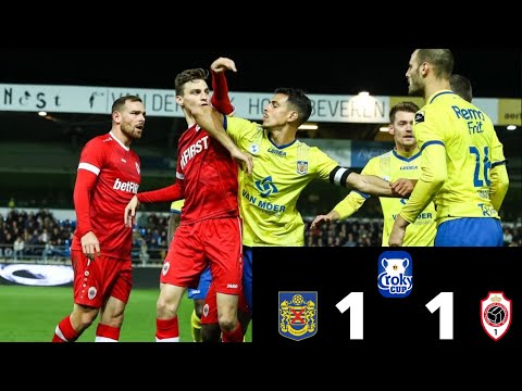 Croky Cup: SK Beveren - Royal Antwerp : (1)-1: Goal: Dieumerci Mbokani
