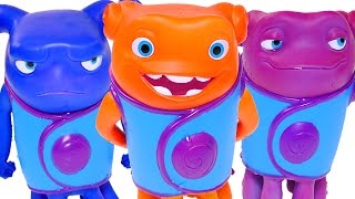 HOME Color Changers DreamWorks Oh Figurines & HUGE Play Doh Cat Pig Surprise Egg Toys by DCTC