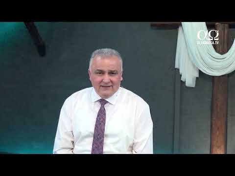 Repetiție pentru viitor | Claudiu Lăpădat