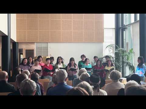 蓝白色天空Taivas on sininen ja valkoinen