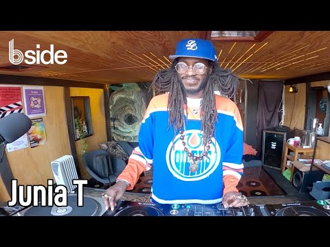 Junia-T pop up | bside.radio | 03-26-2025