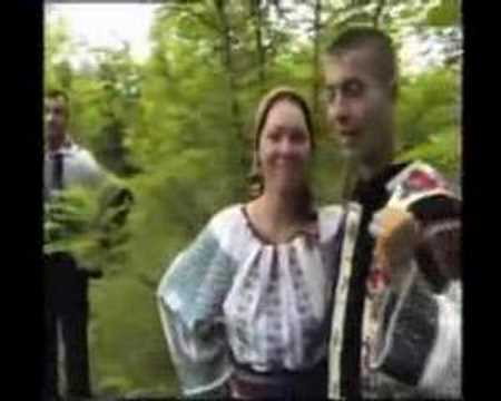 DANUT ABABEI - DANUT RATA - HORA LUI RATOI