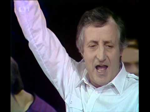 Pavel Bobek - Závidím, že umíš hrát (Guitar Man)