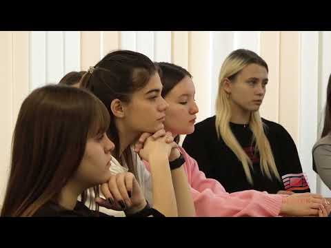 "Вы верите в любовь?". О традиционных духовных ценностях поговорили в Братском ЦБК со студентами