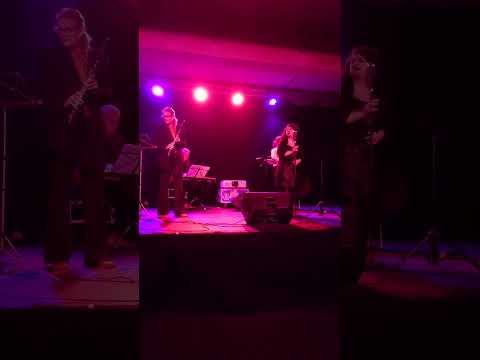 Jazzophine beim Filmfest Düsseldorf am 18.11.22 im Weltkunstzimmer