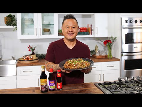 Jet Tila | Chow Fun Noodles