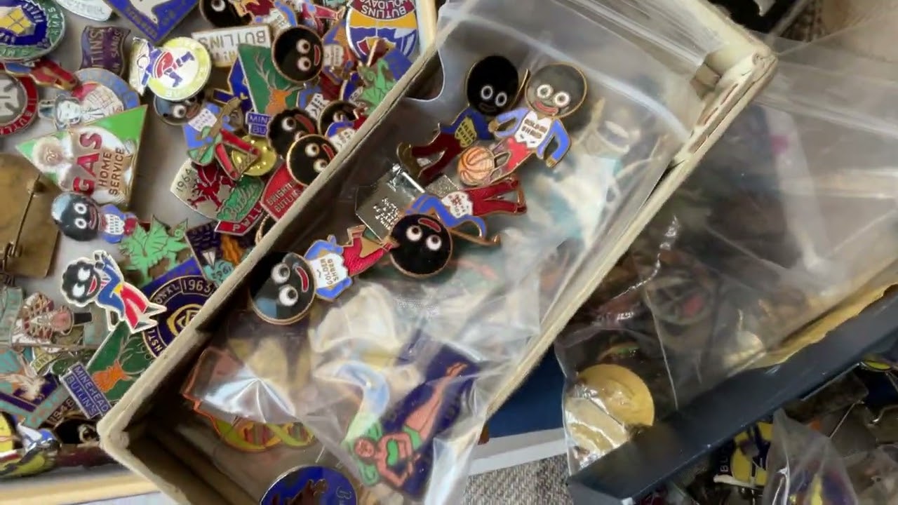Vintage golly Gollywog pin badges from Robertson’s jam collection & various Butlins holiday camp
