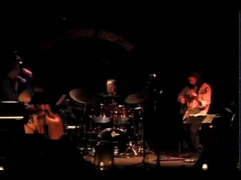Glenn Alexander Trio - Hey Good Lookin'