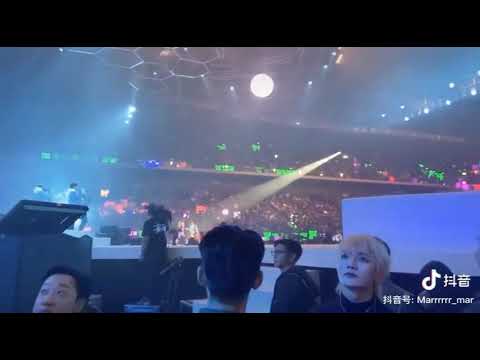 [Fancam] 191208 R1SE and Boy Story members reaction to Lay Zhang 《Honey》 @ TMEA 2019