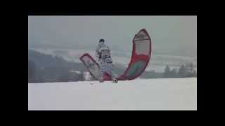 preview picture of video 'Kite Centrum Abertamy - snowkiting'