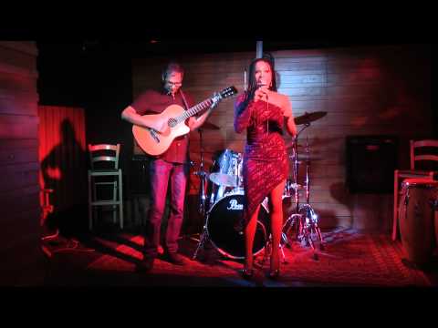 Elisete sings Zemfira accompanied by Ron Laor - Zhdat