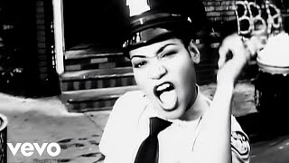 Salt-N-Pepa - Ain't Nuthin' But A She Thing (Official Music Video)