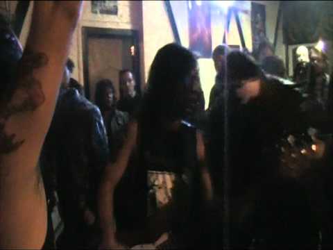 Atomic Roar - Eletric Mayhem - WARFARE Cover (Live in Ellezelles - Belgium) 2011