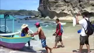 preview picture of video 'Wisata ke Batu Payung Lombok'