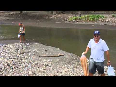 Shopping in Marquesas - Hiva Oa