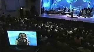 Yolanda Adams - Someone Watching Over You