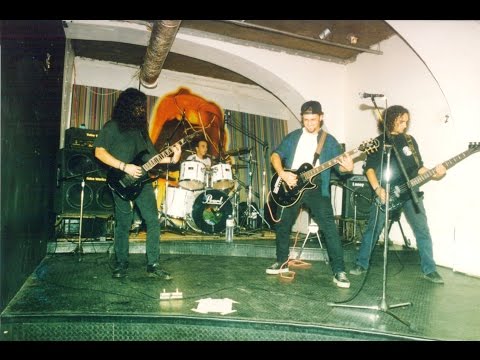 K2o3 - Política/Religião