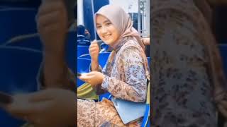 Download lagu rumah bambu #evie tamala mp3 Download lagu rumah bambu #evie tamala mp3