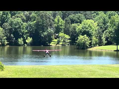 Kitfox 4 Rotax 912 UL Zipper 105 uphill landing