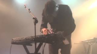 Thomas Azier - Sirens Of The Citylight (Live)