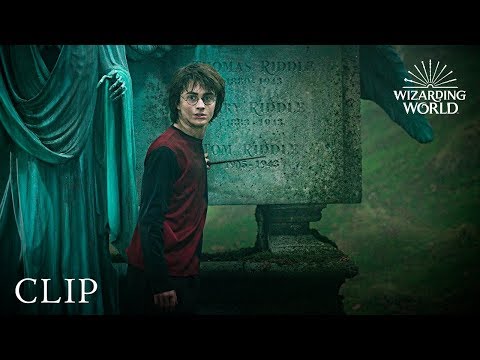 Thumbnail of the video: Harry vs Voldemort 'Priori Incantatem' Duel in the Cemetery