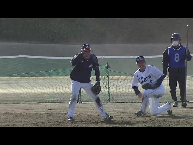 【春季キャンプ】ライオンズ・児玉亮涼・滝澤夏央 セカンドのポジションを争う2人が特守を受ける!! 2025年2月8日 埼玉西武ライオンズ