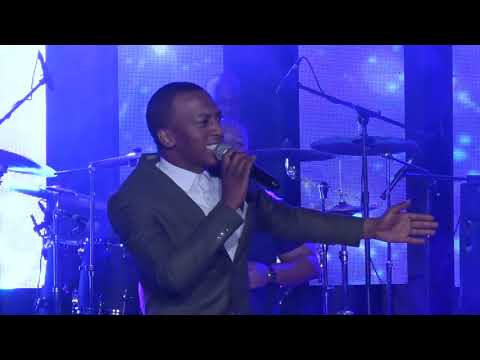 Teboho Moloi - Ke Dumetse (Medley) ft. Dumi